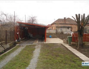 Ház 4 szobák eladó on Floresti