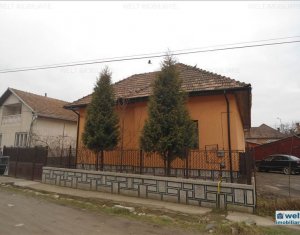 Ház 4 szobák eladó on Floresti