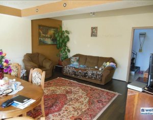 Ház 5 szobák eladó on Floresti