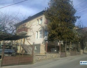 Maison 5 chambres à vendre dans Cluj-napoca, zone Grigorescu