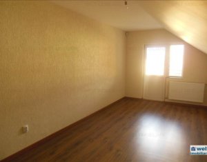 Maison 4 chambres à vendre dans Floresti