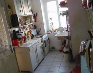 Lakás 4 szobák eladó on Cluj-napoca, Zóna Centru