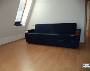 Lakás 3 szobák eladó on Floresti