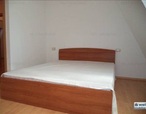 Lakás 3 szobák eladó on Floresti