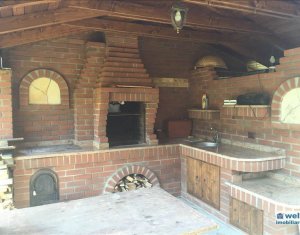 Maison 4 chambres à vendre dans Floresti