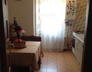 Appartement 4 chambres à vendre dans Cluj-napoca, zone Marasti