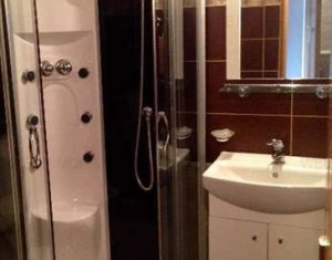 Appartement 4 chambres à vendre dans Cluj-napoca, zone Marasti