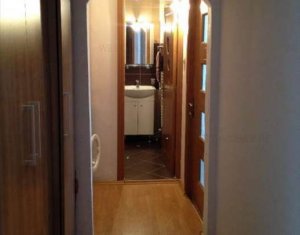 Appartement 4 chambres à vendre dans Cluj-napoca, zone Marasti