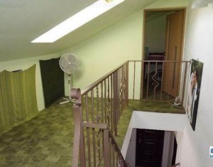 Lakás 3 szobák eladó on Floresti