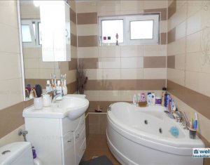 Appartement 4 chambres à vendre dans Cluj-napoca, zone Manastur