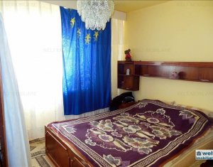 Appartement 4 chambres à vendre dans Cluj-napoca, zone Manastur