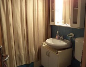 Lakás 3 szobák eladó on Cluj-napoca, Zóna Manastur