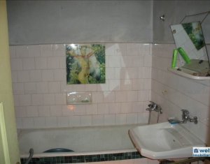 Ház 4 szobák eladó on Gilau