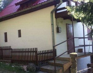 Maison 3 chambres à vendre dans Baisoara