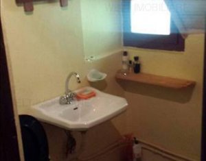 Maison 3 chambres à vendre dans Baisoara