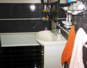 Maison 4 chambres à vendre dans Cluj-napoca, zone Someseni