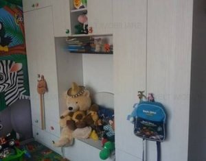 Lakás 3 szobák eladó on Floresti