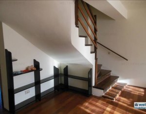 Appartement 5 chambres à vendre dans Floresti