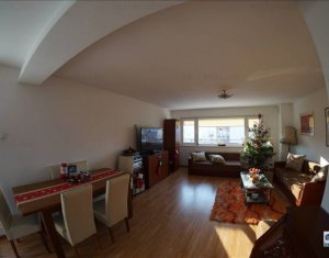 Maison 7 chambres à vendre dans Cluj-napoca, zone Buna Ziua