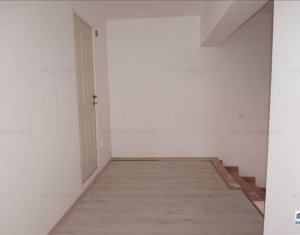 Ház 4 szobák eladó on Floresti