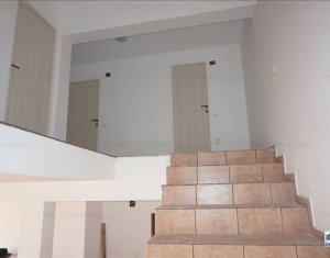 Ház 4 szobák eladó on Floresti