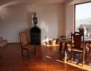 Ház 4 szobák eladó on Floresti