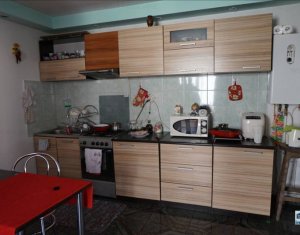 Ház 3 szobák eladó on Floresti