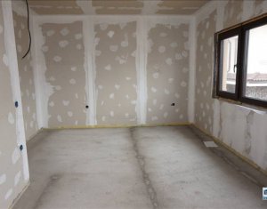 Ház 5 szobák eladó on Floresti