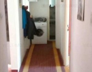 Appartement 4 chambres à vendre dans Cluj-napoca, zone Manastur