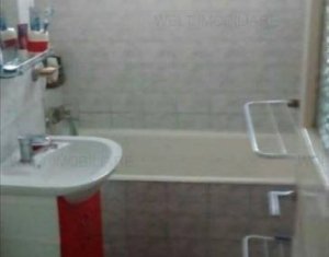 Appartement 4 chambres à vendre dans Cluj-napoca, zone Manastur