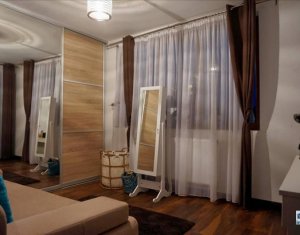 Maison 5 chambres à louer dans Floresti