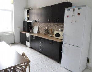 , 83m2 dans Cluj-napoca, zone Centru