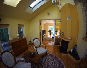 Maison 5 chambres à vendre dans Cluj-napoca, zone Zorilor