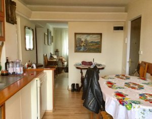 Appartement 4 chambres à vendre dans Cluj-napoca, zone Marasti