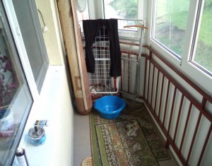 Appartement 3 chambres à vendre dans Floresti