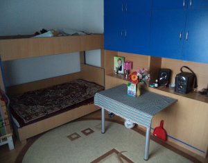 Appartement 3 chambres à vendre dans Floresti