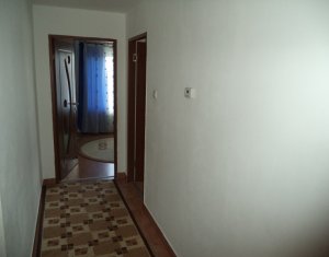 Appartement 3 chambres à vendre dans Floresti