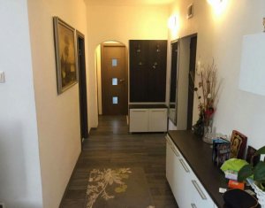 Appartement 3 chambres à vendre dans Cluj-napoca, zone Gruia