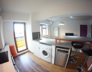 Appartement 3 chambres à louer dans Cluj-napoca, zone Zorilor