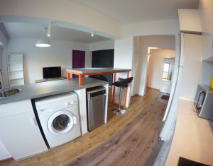 Appartement 3 chambres à louer dans Cluj-napoca, zone Zorilor