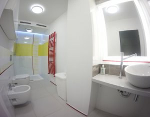 Appartement 3 chambres à louer dans Cluj-napoca, zone Zorilor