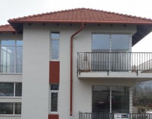 Appartement 3 chambres à vendre dans Cluj-napoca, zone Baciu