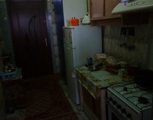 Appartement 3 chambres à vendre dans Cluj-napoca, zone Manastur