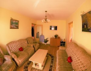 Appartement 3 chambres à vendre dans Cluj-napoca, zone Manastur