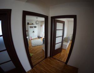 Maison 6 chambres à vendre dans Cluj-napoca, zone Iris