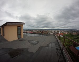 Maison 6 chambres à vendre dans Cluj-napoca, zone Iris