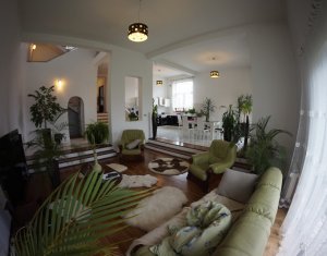 Maison 6 chambres à vendre dans Cluj-napoca, zone Iris