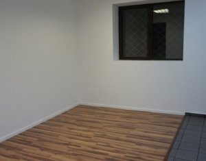 Spatiu comercial 150mp la strada, zona centrala cu trafic intens, 2 intrari