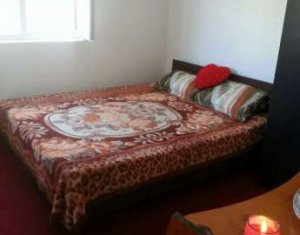 Maison 4 chambres à vendre dans Floresti