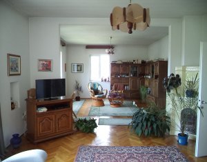 Maison 3 chambres à vendre dans Cluj-napoca, zone Centru